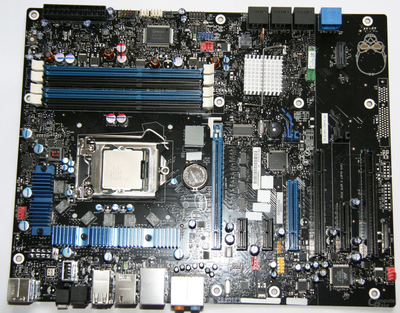 Intel DP55KG (Kingsberg)
