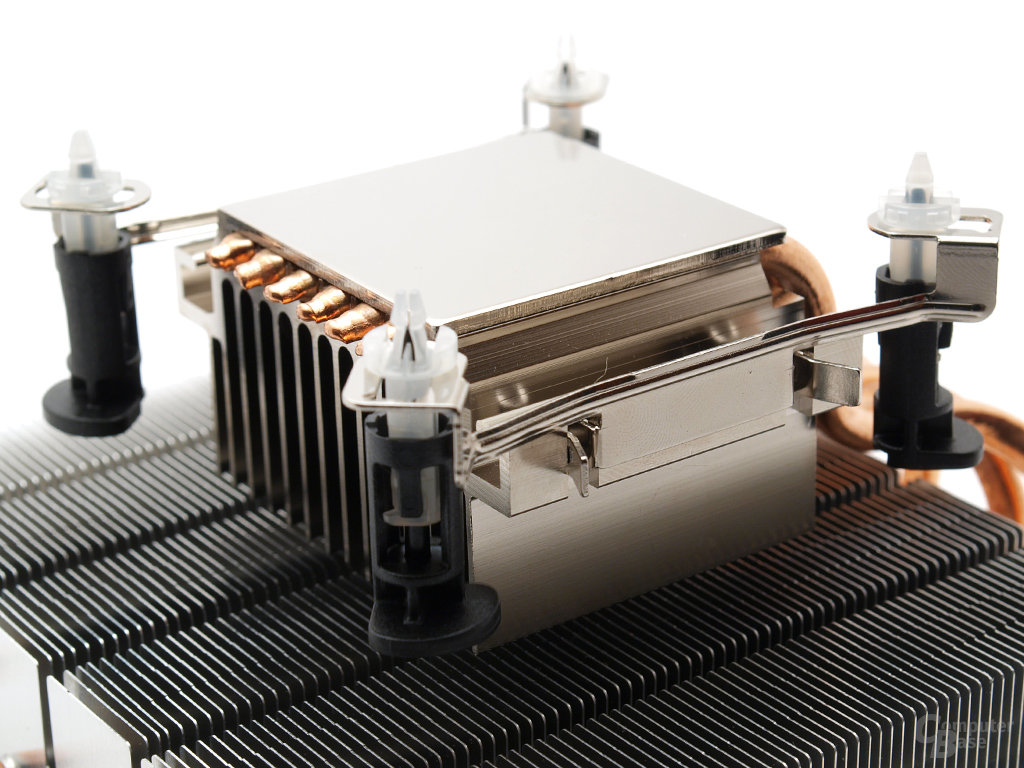 Variable Push-Pins für Intel 775, 1156 und 1366