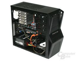 NZXT Gamma – Innenraum hinten
