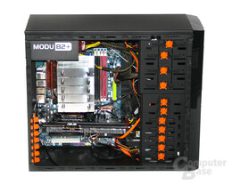 Xigmatek Asgard – Innenraum mit Hardware