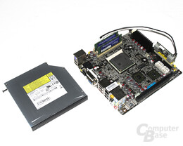 Soartec picoX – Mainboard und Blu-Ray-Laufwerk Soartec picoX – Mainboard und Blu-Ray-Laufwerk