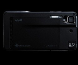 XT701