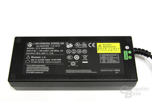 XMG8 Ladegerät XMG8 Ladegerät
