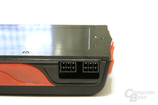 Radeon HD 5830 Stromanschlüsse Radeon HD 5830 Stromanschlüsse