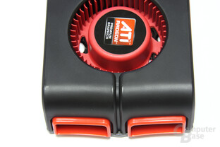 Radeon HD 5830 von oben Radeon HD 5830 von oben