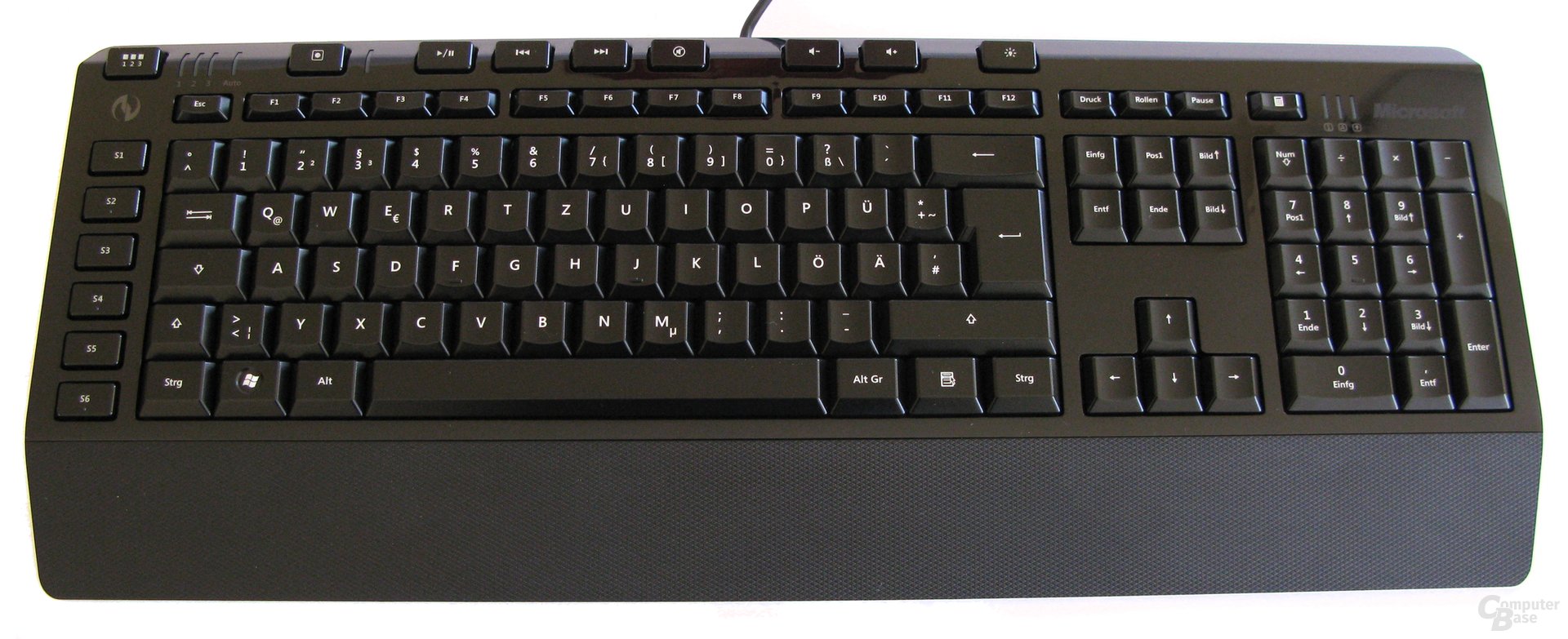 My Sidewinder X4 has some EU keys. Explanation? r/keyboards