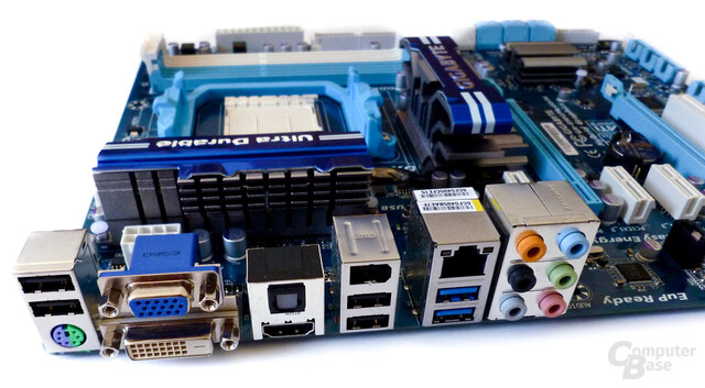 Gigabyte GA-890GPA-UD3H