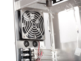Lian Li PC-A77F – Innenraum