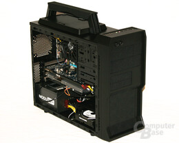 NZXT Vulcan – Hardware vorn
