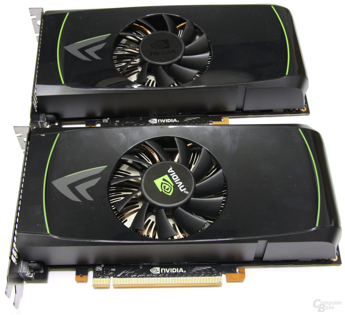 GTX 460 1GB (oben) vs 768 MB (unten)