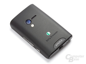 Xperia X10 mini von hinten, schräg