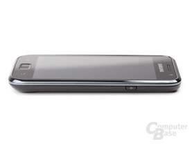 Samsung Galaxy S von rechts, flach