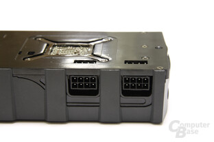 Radeon HD 5970 Black LE Stromanschlüsse Radeon HD 5970 Black LE Stromanschlüsse