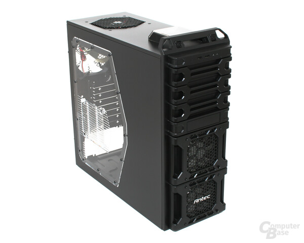 Antec Dark Fleet DF-35 – Front links