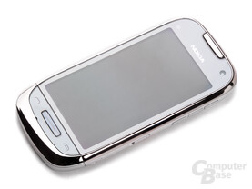 Nokia C7-00