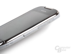 Nokia C7-00: Seitenansicht