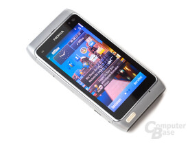 Nokia N8-00: Display
