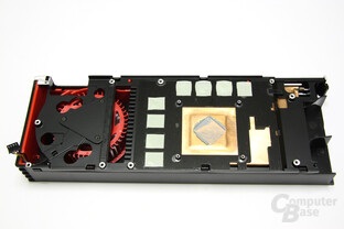 Radeon HD 6970 Kühlerrückseite