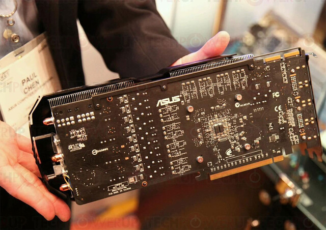 Asus Radeon HD 6970 DirectCu II