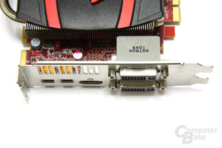 Radeon HD 6950 Vortex PCS+ Anschlüsse