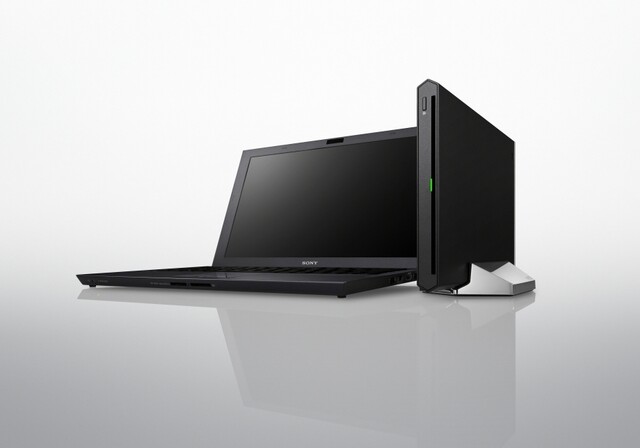 Sony Vaio Z mit Power Media Dock