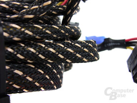 Huntkey Jumper 300G P3D – Kabel