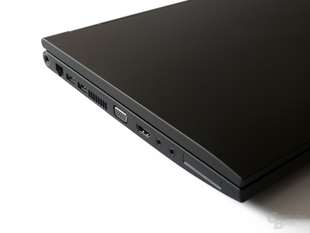 Samsung 200B5B: Anschlüsse links