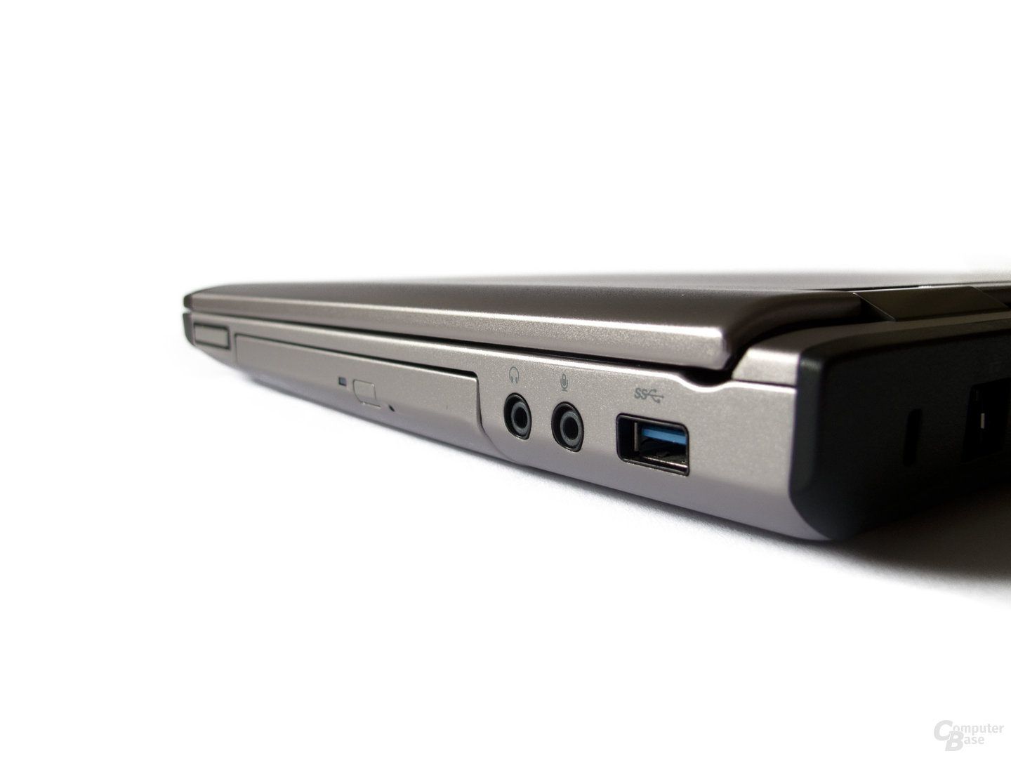 Dell Vostro 3555: Express Card, DVD-Laufwerk, Audio, USB 3.0