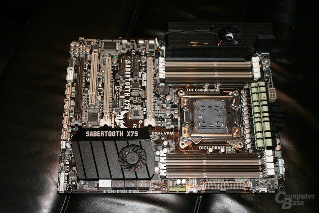 Asus Sabertooth X79