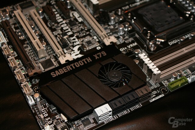 Asus Sabertooth X79