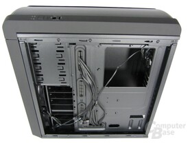 BitFenix Raider - Rückseite Mainboardträger