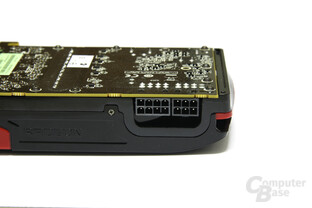 Radeon HD 7970 Stromanschlüsse Radeon HD 7970 Stromanschlüsse