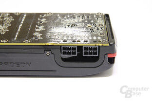 Radeon HD 7950 Stromanschlüsse Radeon HD 7950 Stromanschlüsse