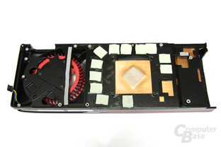Radeon HD 7950 Kühlerrückseite Radeon HD 7950 Kühlerrückseite