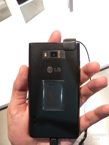 LG Optimus L7