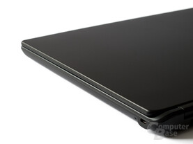 Acer Timeline Ultra M3: Rechte Seite
