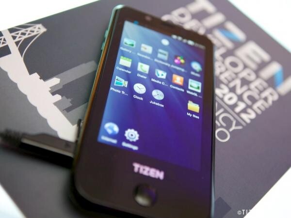 Erstes Tizen-Smartphone von Samsung