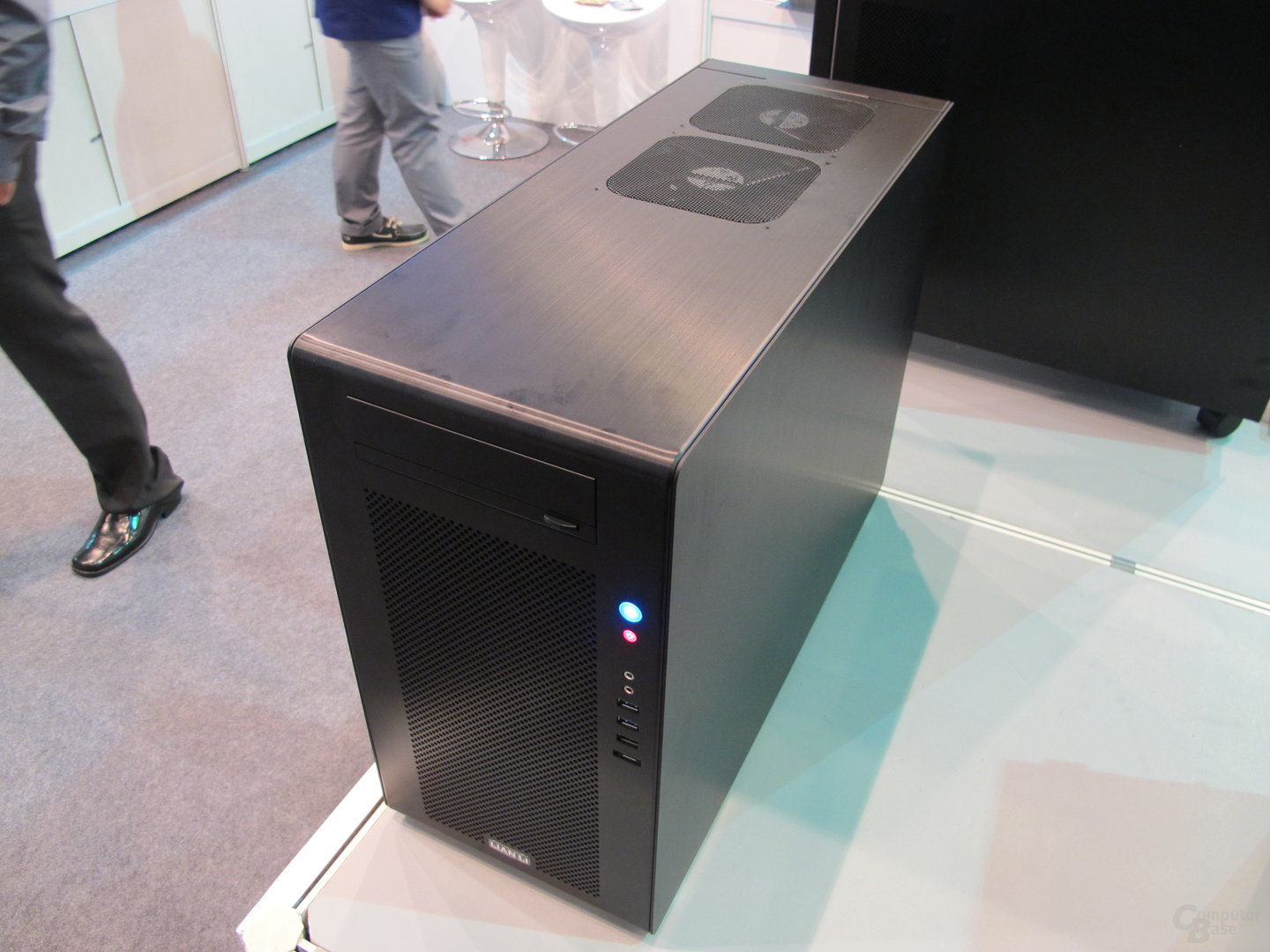 Lian Li PC-V750WX