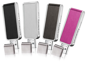 extrememory Portable USB-Drive designed by brinell