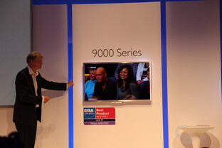Neue Fernseher und Fernbedienung mit Tastatur von Philips