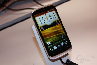 HTC Desire X