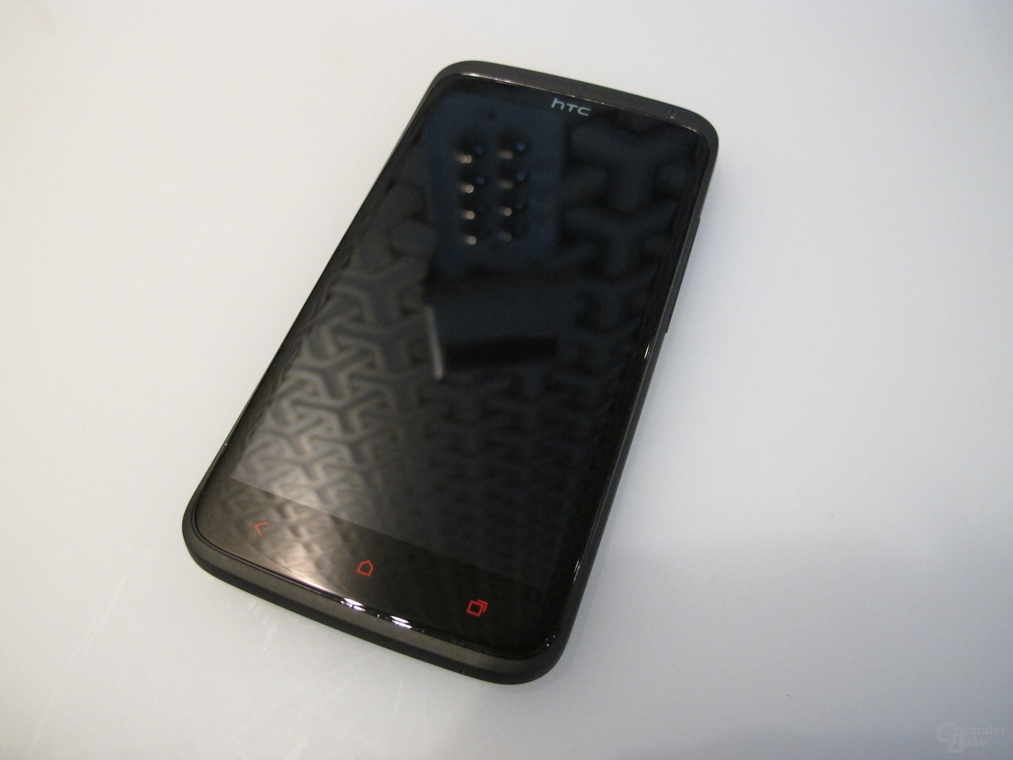 HTC One X+