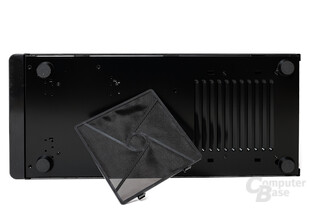 Lian Li PC-7HX – Untersicht Lian Li PC-7HX – Untersicht