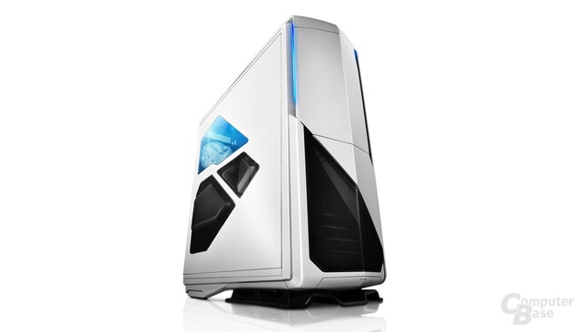 NZXT Phantom 820