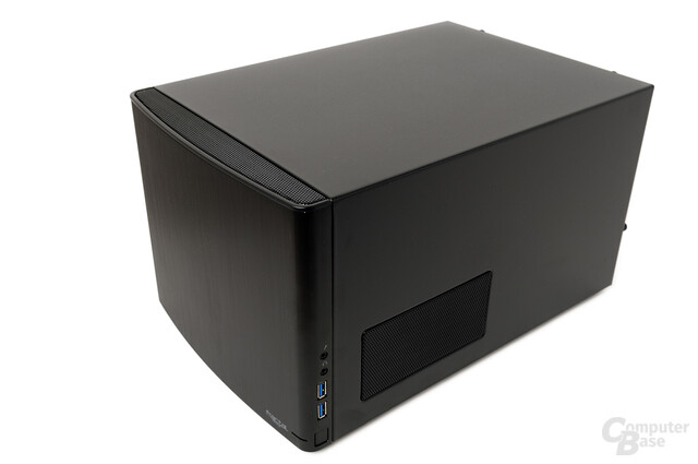 Fractal Design Node 304 – Seitenansicht rechts oben