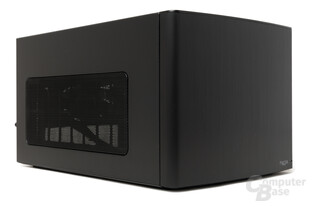 Fractal Design Node 304 – Linke Seitenansicht