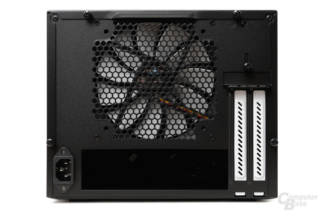 Fractal Design Node 304 – Rückseite