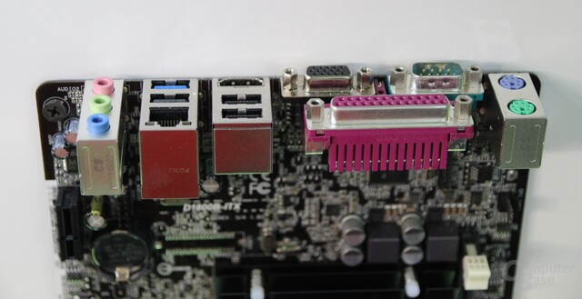 pics.computerbase.de/5/5/9/1/4/17_m.jpg