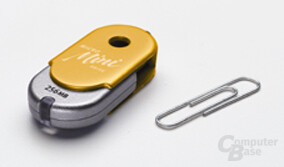 Micro Mini 128MB USB 2.0 Drive