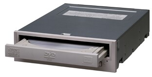 SD-R5372 - erster Brenner mit 5facher Gesschwindigkeit für Dual-Layer